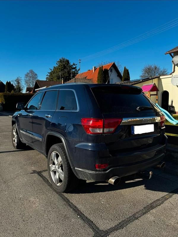 Gebraucht Jeep Grand Cherokee Overland 241 PS (177 kW) 2013 Blau SUV