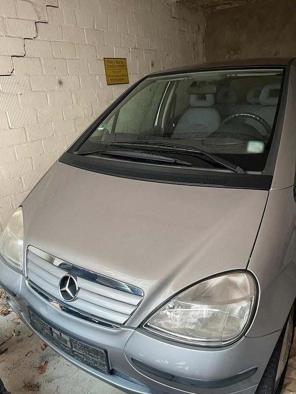 Gebraucht Mercedes A140 82 PS (60 kW) 1999 Silber Kleinwagen