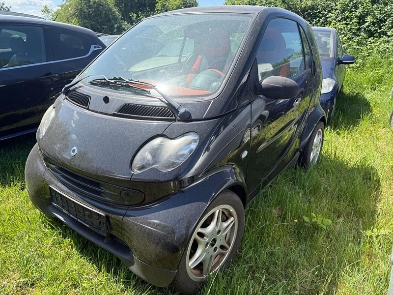 Schwarz Gebraucht 2005 Smart ForTwo Coupé Coupé | 1.950 € (Guter Preis) - Bild 1/4