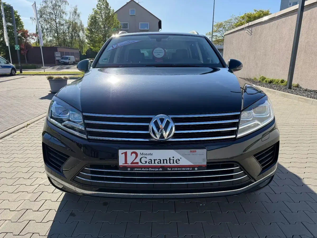 Używany VW Touareg Terrain Tech 262 KM (192 kW) 2017 Czarny SUV