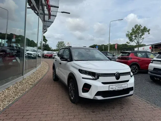 Gebraucht Citroën C3 PureTech 101 PS (74 kW) 2025 Weiss Kleinwagen