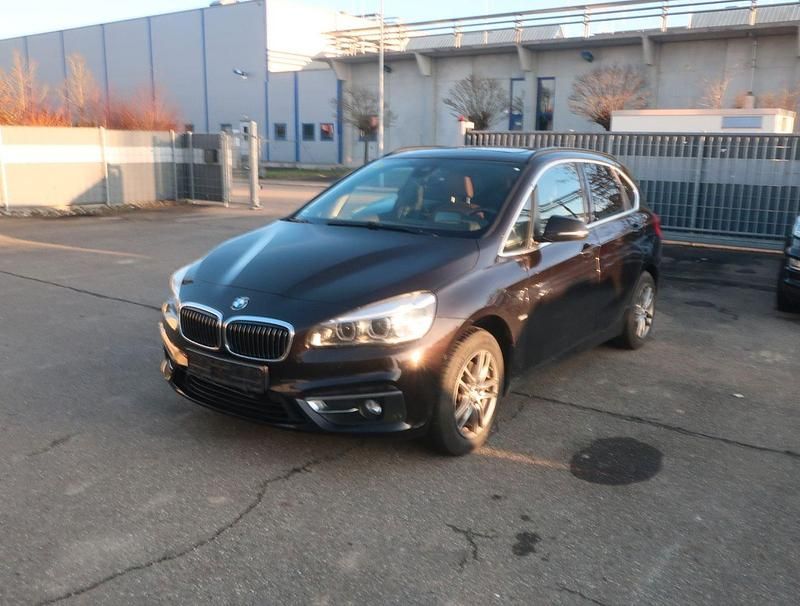Gebraucht BMW 220 Luxury Line 190 PS (139 kW) 2016 Braun Kombi