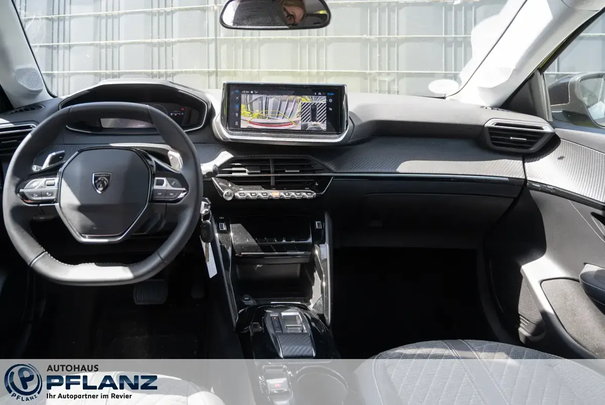 Gebraucht Peugeot 208 Allure 101 PS (74 kW) 2024 Gelb Kleinwagen