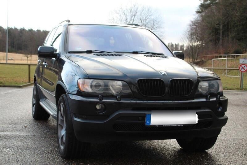 Schwarz Gebraucht 2002 BMW X5 Sport Line SUV | 6.000 € (Fairer Preis) - Bild 1/4