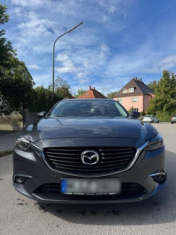 Grau Gebraucht 2016 Mazda 6 Sports-Line Kombi | 13.600 € (Guter Preis) - Bild 1/4