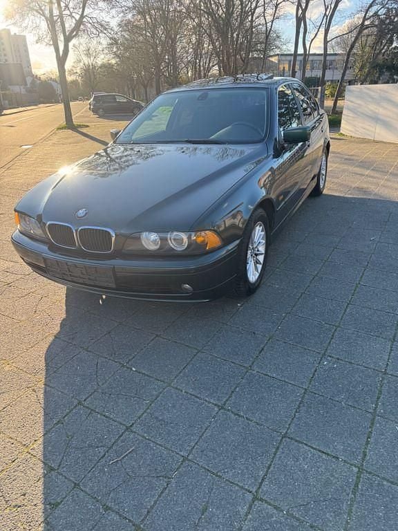 Gebraucht BMW 520 Exclusive 170 PS (125 kW) 2002 Grün Limousine