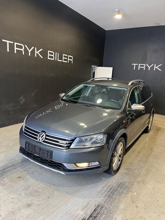 Gebraucht VW Passat Basis 177 PS (130 kW) 2013 Grau Kombi