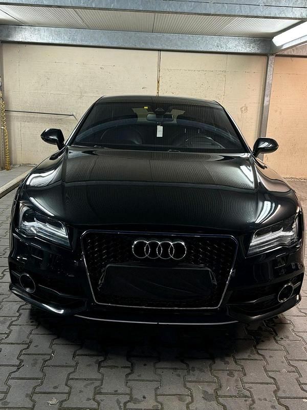 Second-hand Audi RS7 S-Line 340 CP (250 kW) 2011 Negru Hatchback