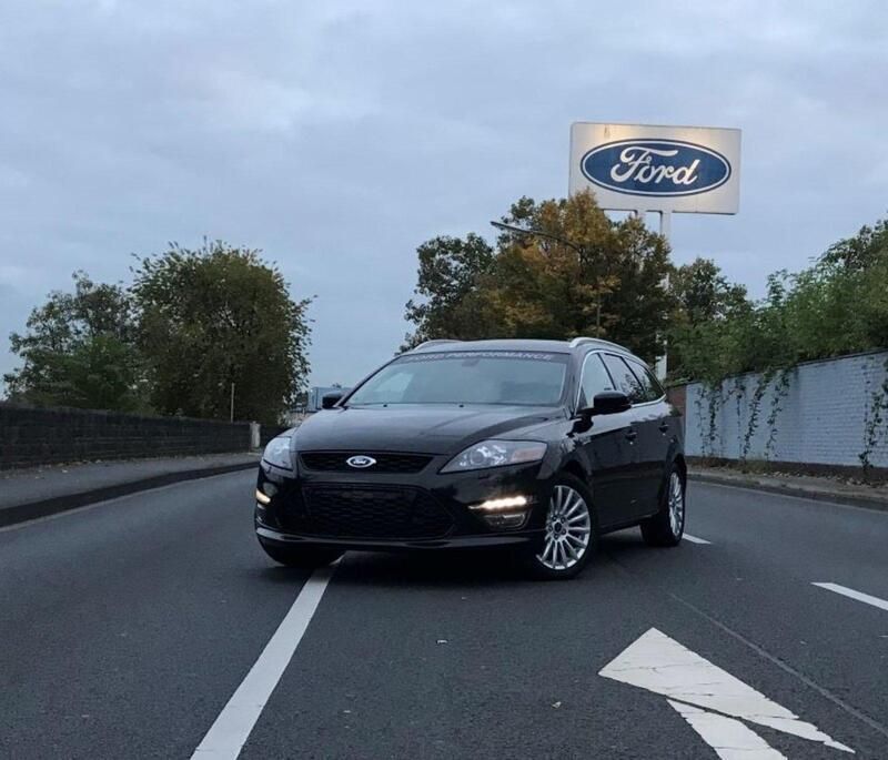 Schwarz Gebraucht 2013 Ford Mondeo Business Edition Kombi | 7.500 € (Guter Preis) - Bild 1/4
