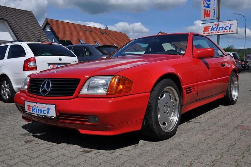 Rot Gebraucht 1991 Mercedes SL300 Cabrio | 19.900 € - Bild 1/4