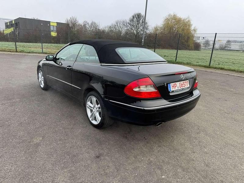 Gebraucht Mercedes CLK350 272 PS (200 kW) 2007 Obsidianschwarz  metalliclack Cabrio