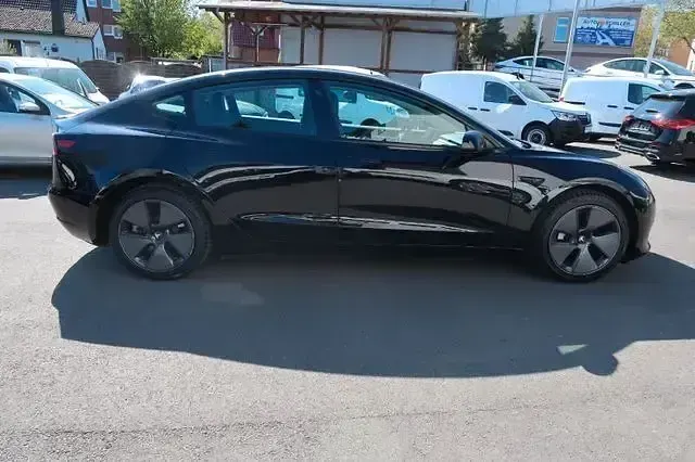 Gebraucht Tesla Model 3 RWD 208 kW (283 PS) 2023 Schwarz Limousine