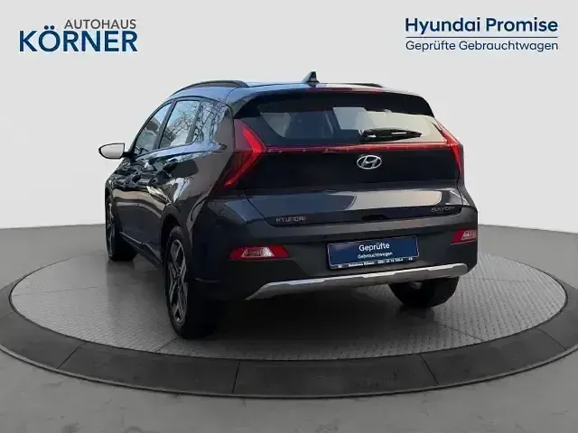 Gebraucht Hyundai Bayon Intro Edition 101 PS (74 kW) 2021 Grau SUV