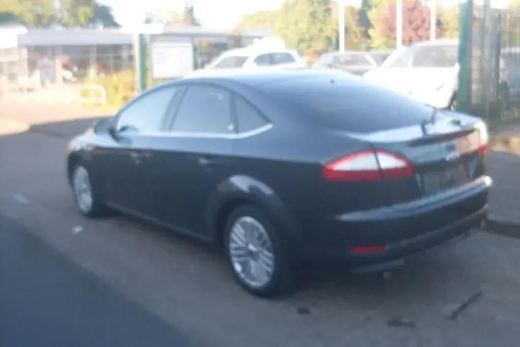 Second-hand Ford Mondeo Ghia 140 CP (102 kW) 2008 Gri Berlinǎ