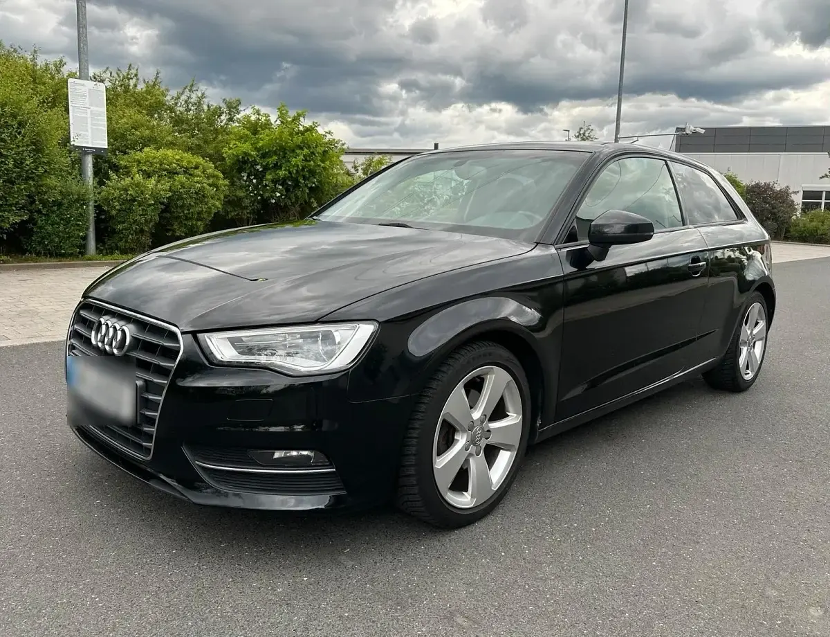 Gebraucht Audi A3 110 PS (80 kW) 2014 Schwarz Limousine
