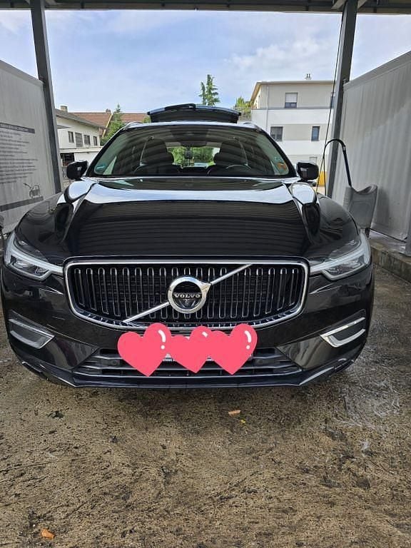 Schwarz Gebraucht 2018 Volvo XC60 Momentum SUV | 25.500 € (Fairer Preis) - Bild 1/4