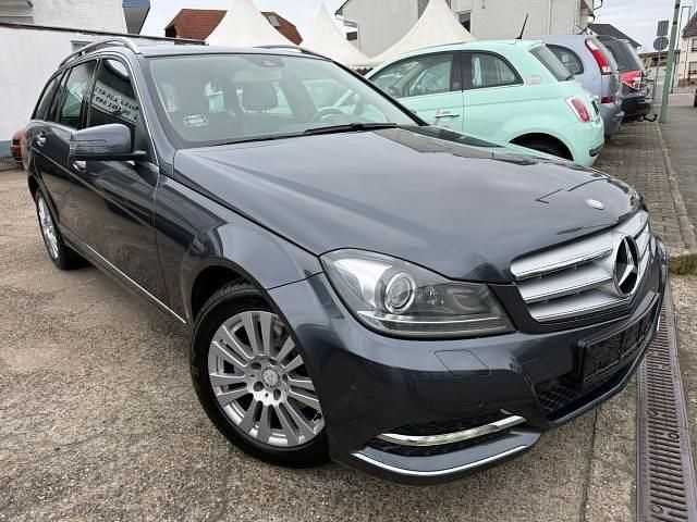 Gebraucht Mercedes C250 204 PS (150 kW) 2013 Grau Limousine