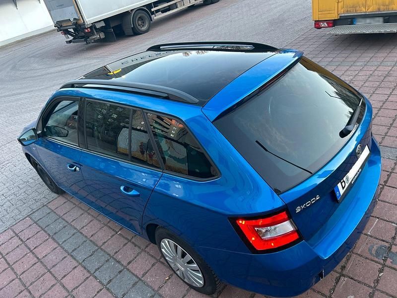 Gebraucht Skoda Fabia Clever 110 PS (80 kW) 2018 Blau Kombi