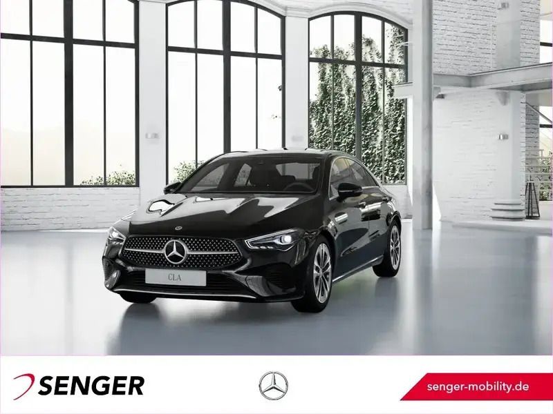 Schwarz Gebraucht 2024 Mercedes CLA200 Advanced | 34.280 € (Guter Preis) - Bild 1/1