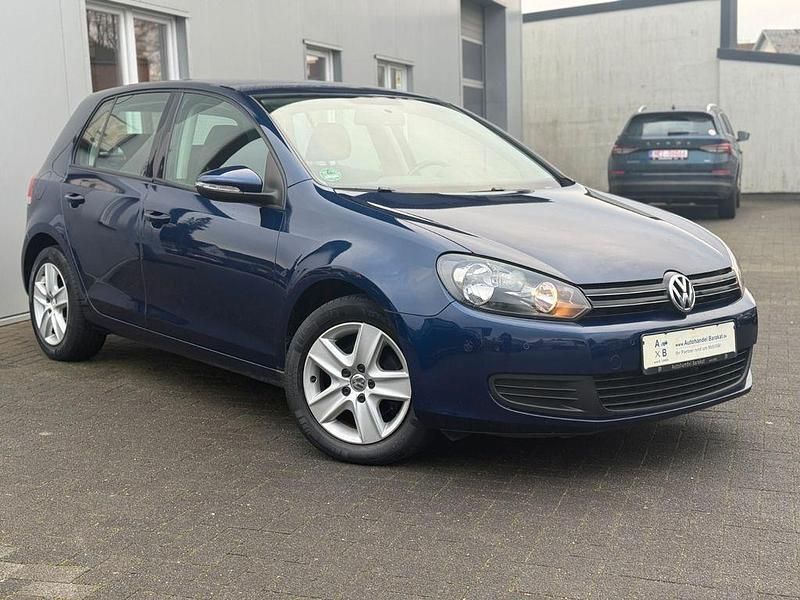 Blau Gebraucht 2009 VW Golf VI Comfortline Limousine | 6.999 € (Fairer Preis) - Bild 1/4