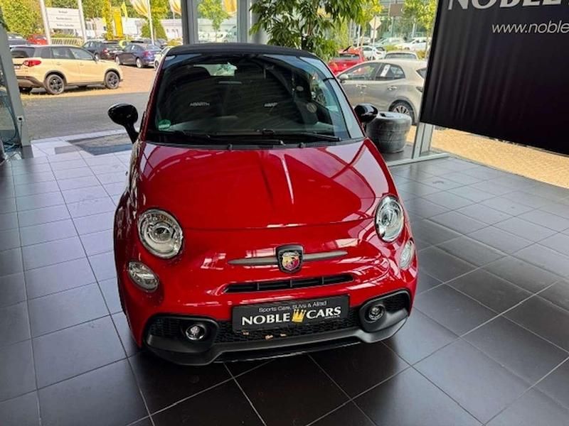 Gebraucht Abarth 695C 179 PS (131 kW) 2024 Rot Cabrio