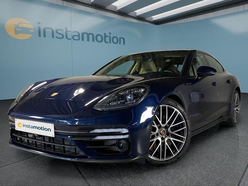 Blau Gebraucht 2020 Porsche Panamera Turbo S Limousine | 107.949 € (Teuer) - Bild 1/4