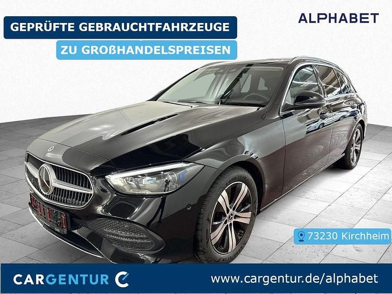 Schwarz Gebraucht 2022 Mercedes C200 Avantgarde Limousine | 25.195 € (Superpreis) - Bild 1/2