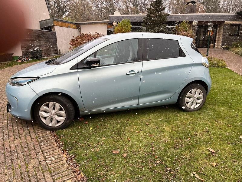 Gebraucht 2015 Renault Zoe Kleinwagen | 4.200 € (Superpreis) - Bild 1/4