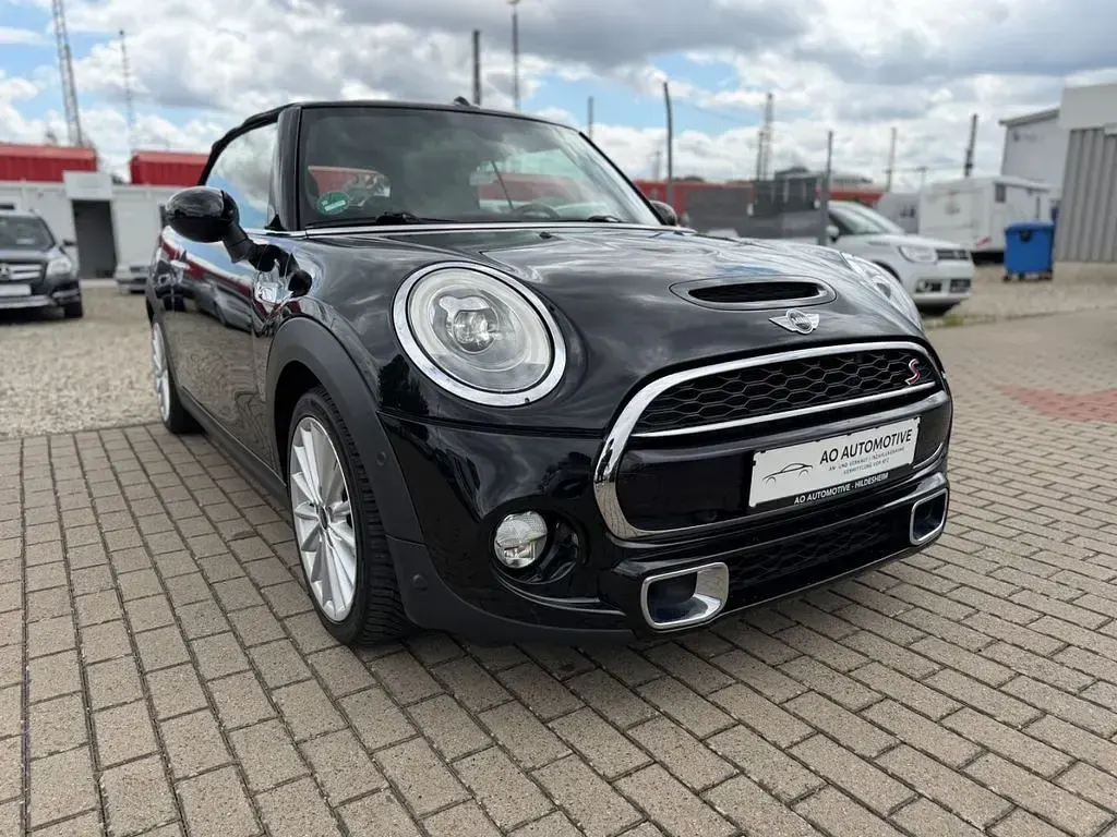 Gebraucht Mini Cooper S Cabriolet 192 PS (141 kW) 2018 Schwarz Cabrio