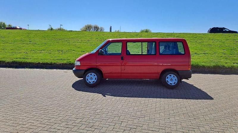 Gebraucht VW T4 102 PS (75 kW) 1998 Rot Van