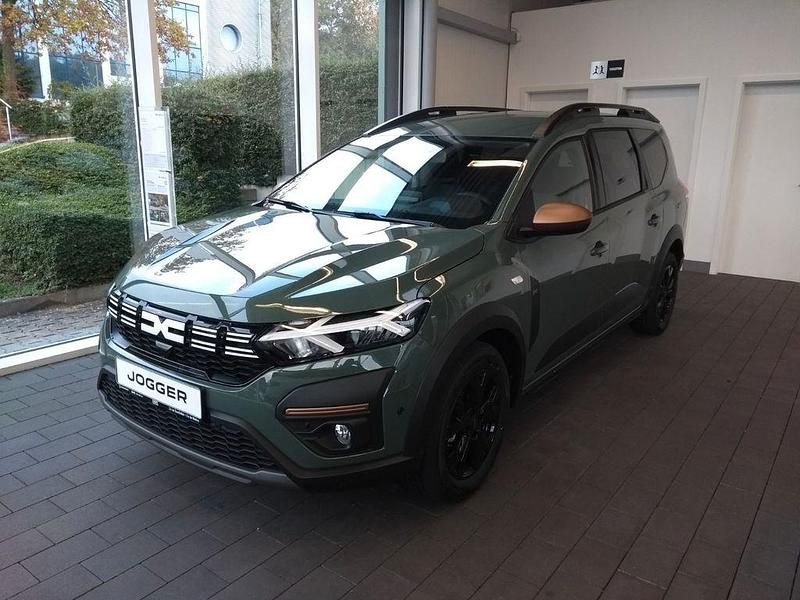 Grau Neu 2025 Dacia Jogger Extreme Van / Kleinbus | 23.110 € (Fairer Preis) - Bild 1/4