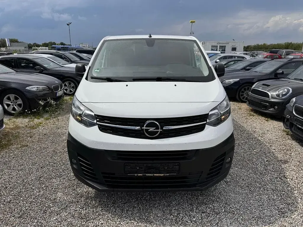 Gebraucht Opel Vivaro-e Combi Edition 150 PS (110 kW) 2021 Weiß Van / Kleinbus