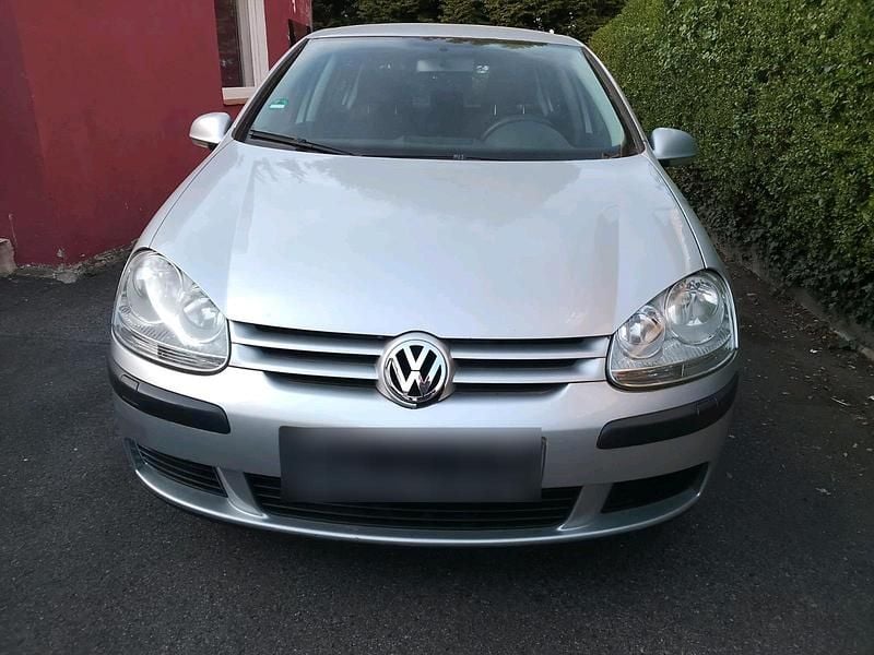 Gebraucht VW Golf IV 115 PS (84 kW) 2006 Silber Limousine