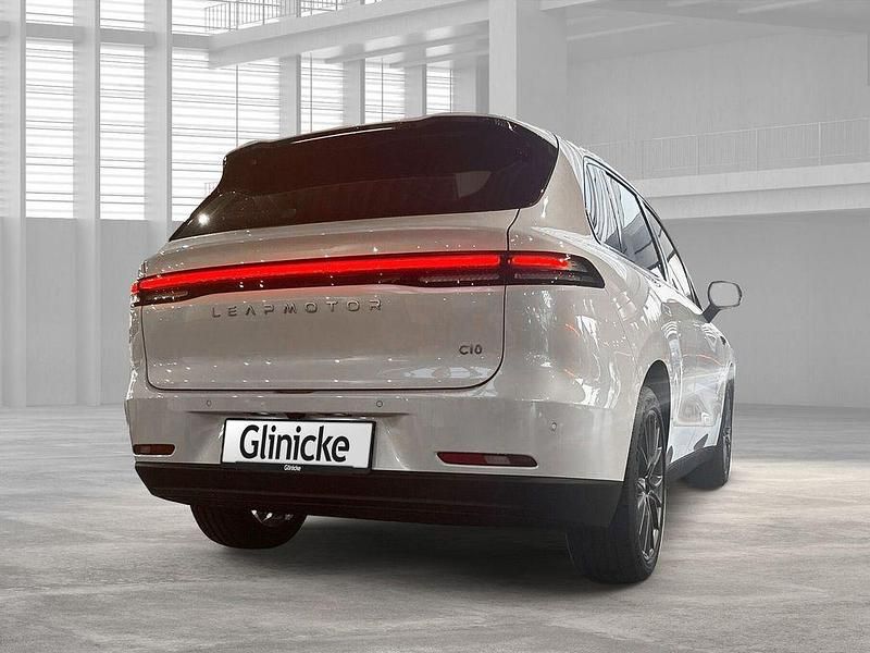 Gebraucht Leapmotor C10 160 kW (218 PS) 2025 Pearly white SUV