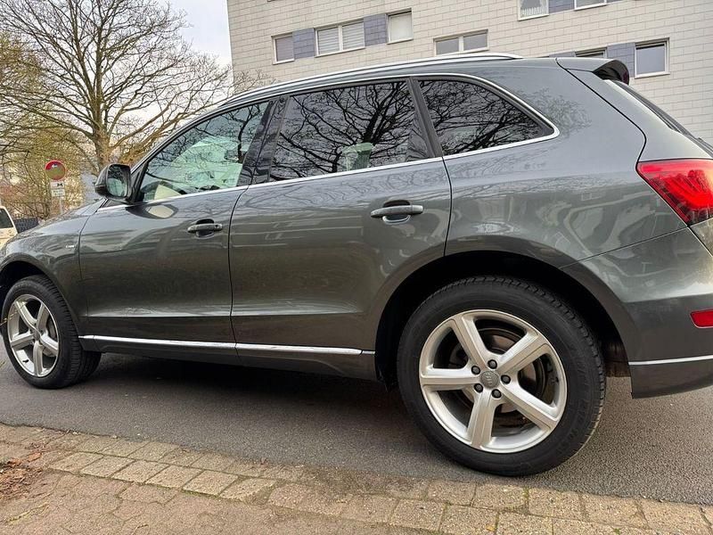 Gebraucht Audi Q5 S-Line 177 PS (130 kW) 2013 Grau SUV