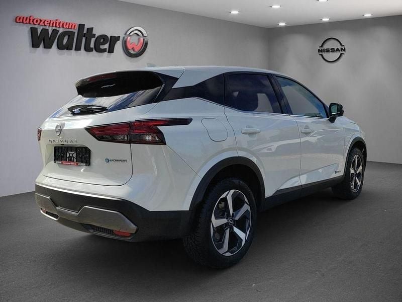 Gebraucht Nissan Qashqai N-Connecta 190 PS (139 kW) 2024 Weiß SUV