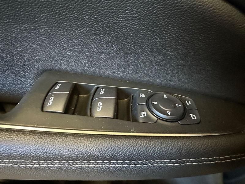 Gebraucht Opel Insignia 136 PS (100 kW) 2020 Weiß Kombi