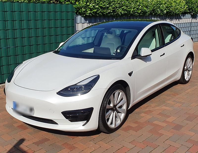 Gebraucht Tesla Model 3 366 kW (498 PS) 2021 Weiß Limousine