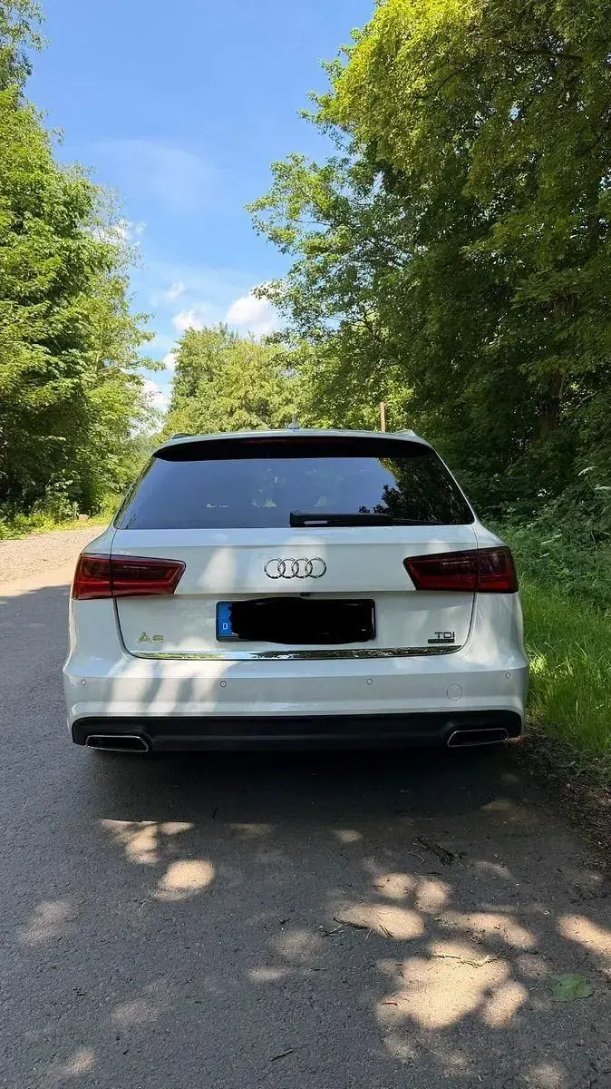 Gebraucht Audi A6 Ambiente 272 PS (200 kW) 2017 Weiß Limousine
