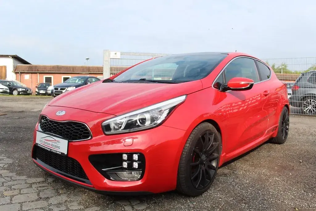 Gebraucht Kia ProCeed GT-Track 204 PS (150 kW) 2013 Rot Kleinwagen