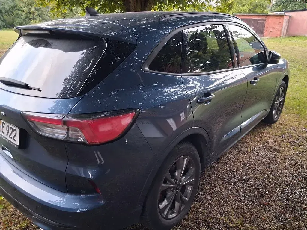 Gebraucht Ford Kuga ST-Line 190 PS (139 kW) 2022 Blau SUV