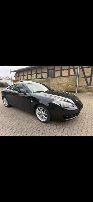 Gebraucht Hyundai Coupé 142 PS (104 kW) 2009 Schwarz Coupé