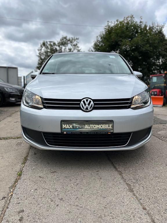 Silber Gebraucht 2012 VW Touran Comfortline Van / Kleinbus | 6.999 € (Fairer Preis) - Bild 1/4