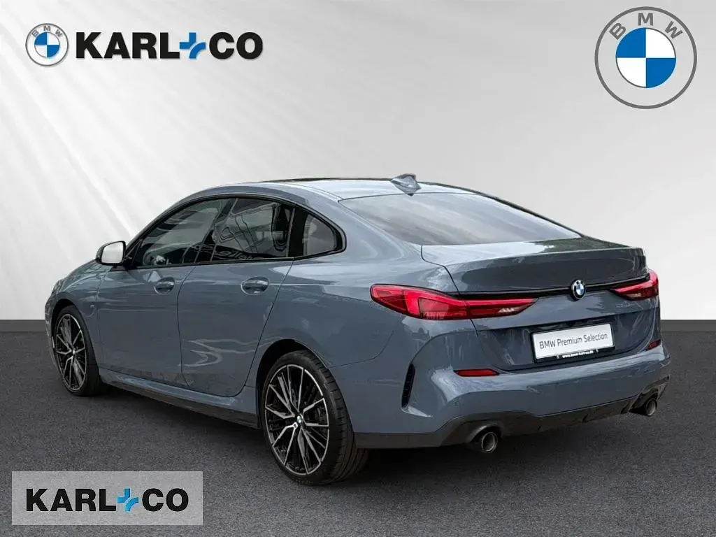 Gebraucht BMW 220 M Sport 178 PS (130 kW) 2023 Grau Coupé