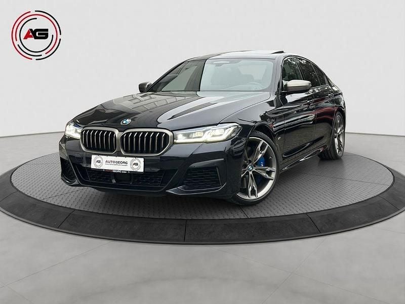 Schwarz Gebraucht 2022 BMW M550 Performance Limousine | 59.900 € (Fairer Preis) - Bild 1/4
