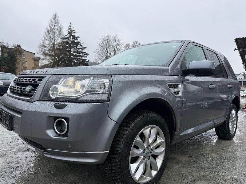 Grau Gebraucht 2013 Land Rover Freelander 2 HSE SUV | 8.999 € (Fairer Preis) - Bild 1/4