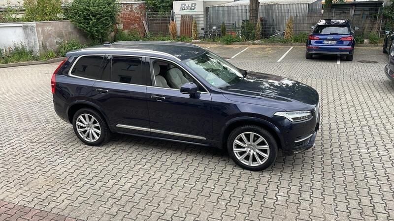 Braun Gebraucht 2016 Volvo XC90 Inscription SUV | 29.000 € (Guter Preis) - Bild 1/4