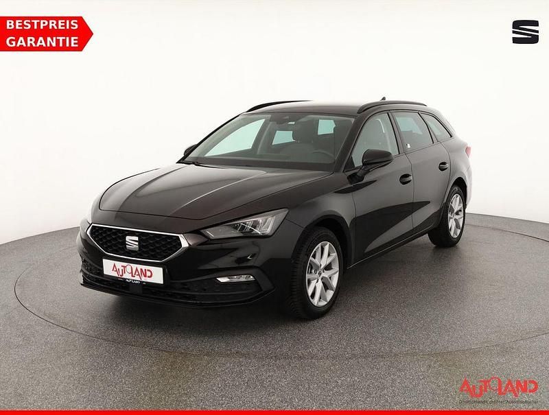 Schwarz Gebraucht 2021 Seat Leon ST Style Kombi | 23.990 € (Teuer) - Bild 1/4