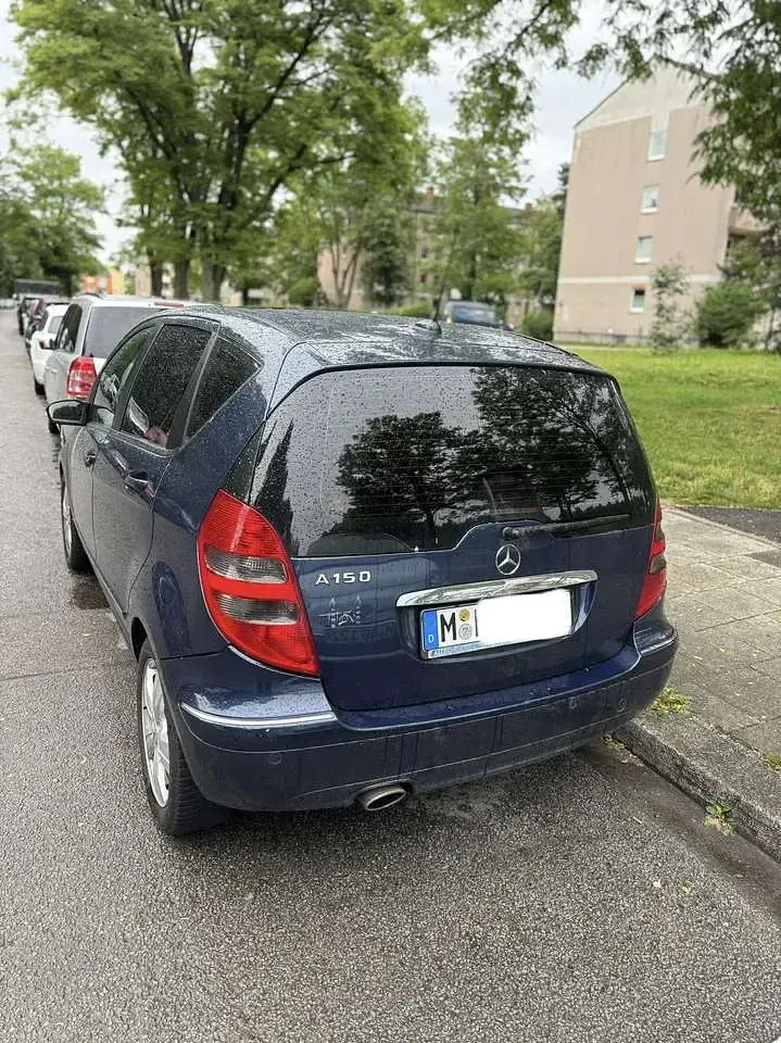 Gebraucht Mercedes A150 Classic 95 PS (69 kW) 2008 Blau Limousine
