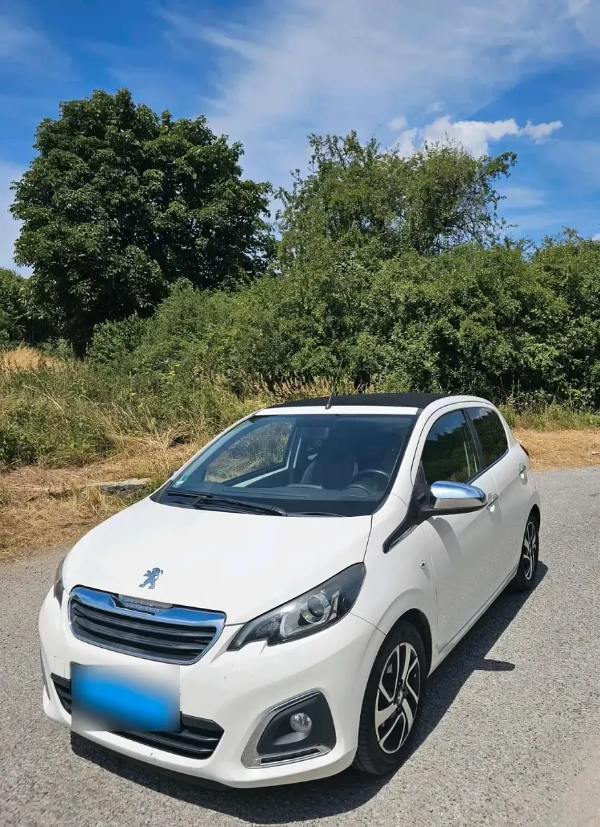 Gebraucht Peugeot 108 82 PS (60 kW) 2017 Weiß Cabrio
